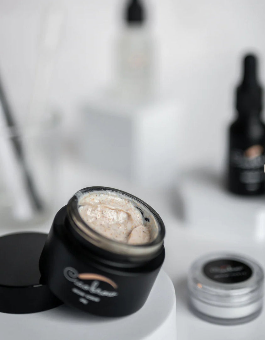 Brow Scrub